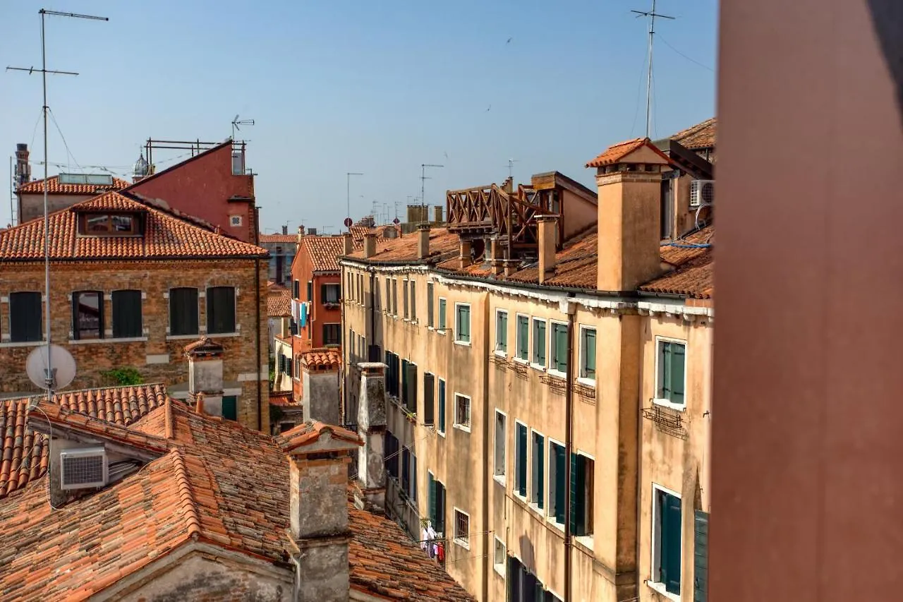 Ca Margherita Loft & Square Palazzo Grifalconi Venice Italy