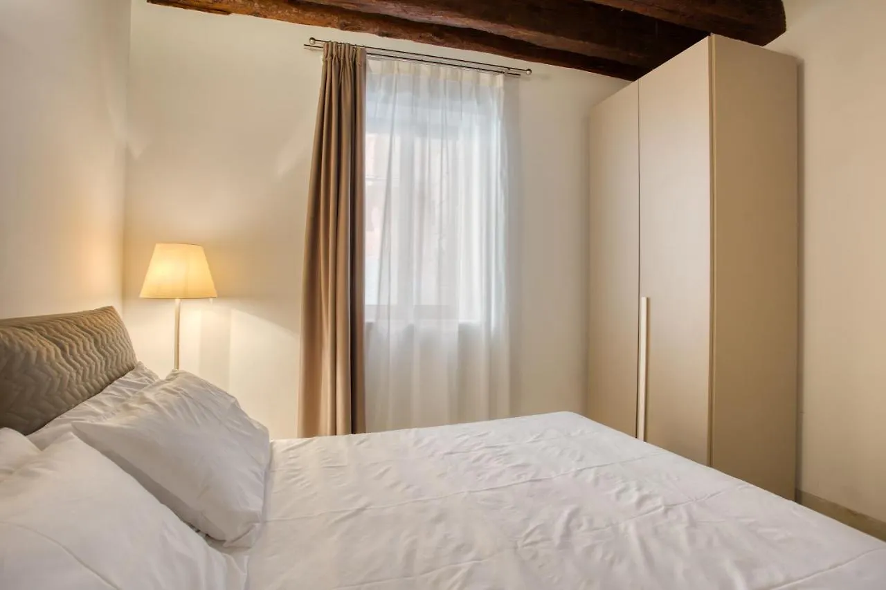Ca Margherita Loft & Square Palazzo Grifalconi Venice Apartment